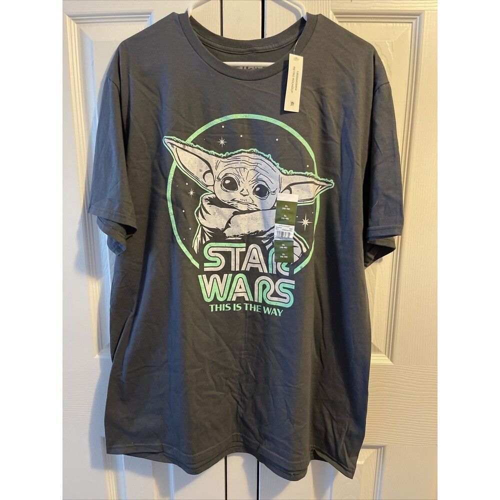 Star Wars Men's T-shirt XL Mad Engine Black Yoda This Is The Way